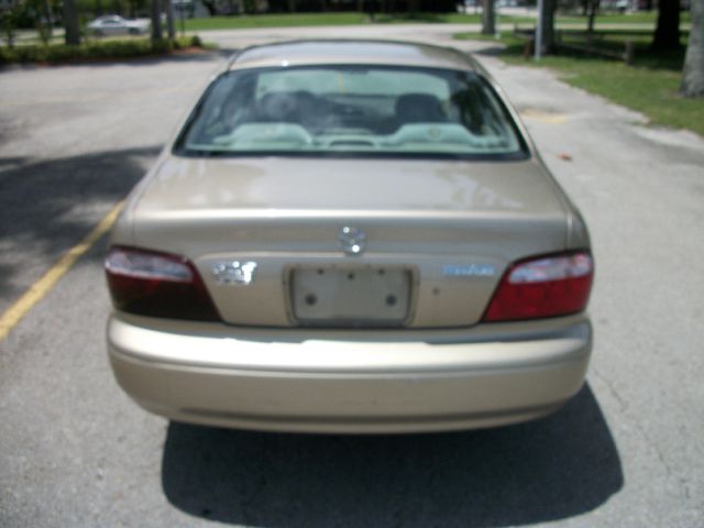 Mazda 626 2001 photo 11