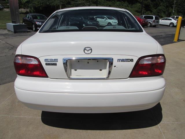 Mazda 626 2001 photo 1