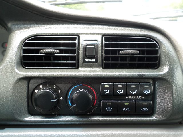 Mazda 626 2001 photo 13