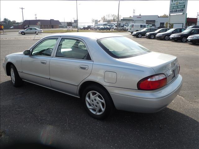 Mazda 626 2001 photo 4