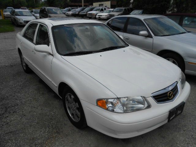 Mazda 626 2001 photo 1