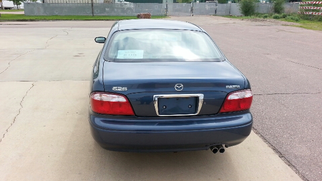 Mazda 626 2002 photo 4