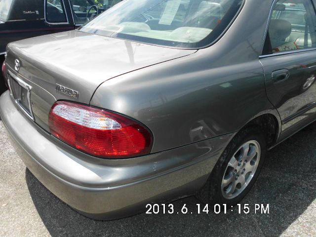 Mazda 626 2002 photo 1