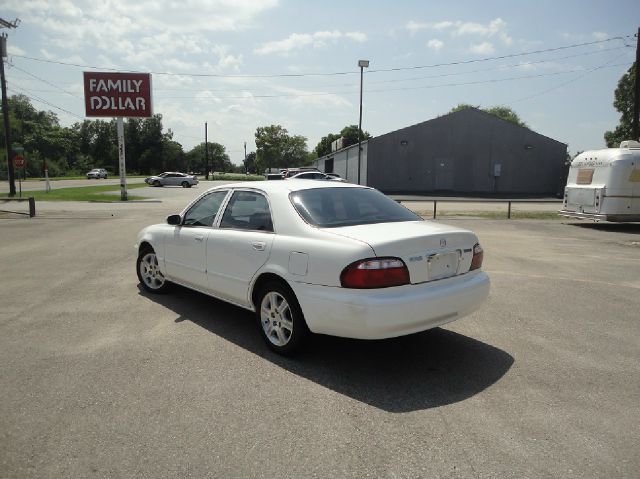 Mazda 626 2002 photo 1