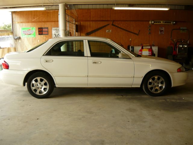 Mazda 626 2002 photo 4