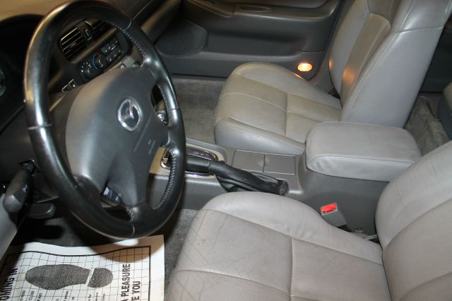 Mazda 626 2002 photo 1