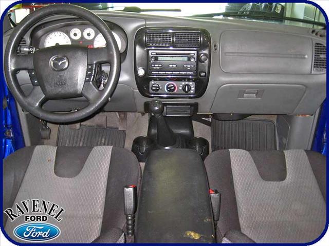 Mazda B-Series 2005 photo 2