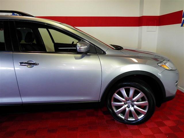 Mazda CX-9 2008 photo 4