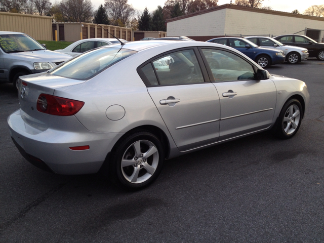 Mazda Mazda3 2005 photo 1