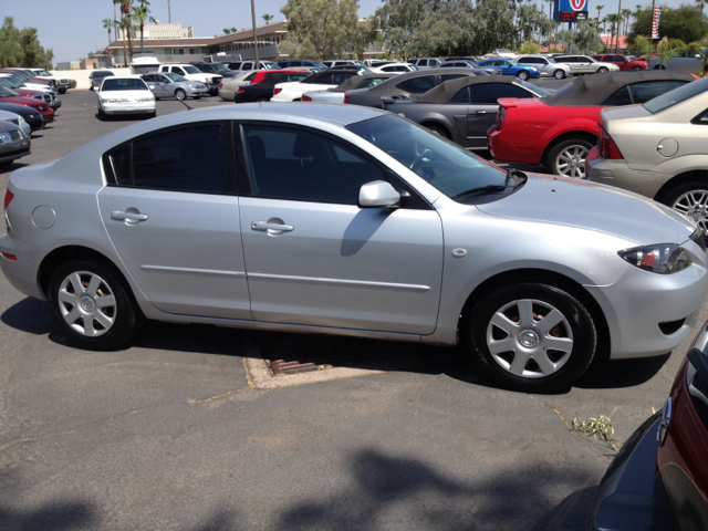 Mazda Mazda3 2006 photo 3