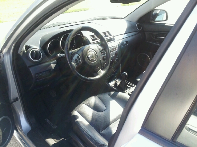 Mazda Mazda3 2007 photo 3