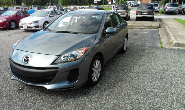 Mazda Mazda3 2012 photo 2