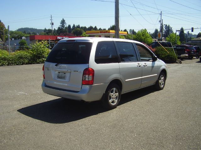 Mazda MPV 2000 photo 4