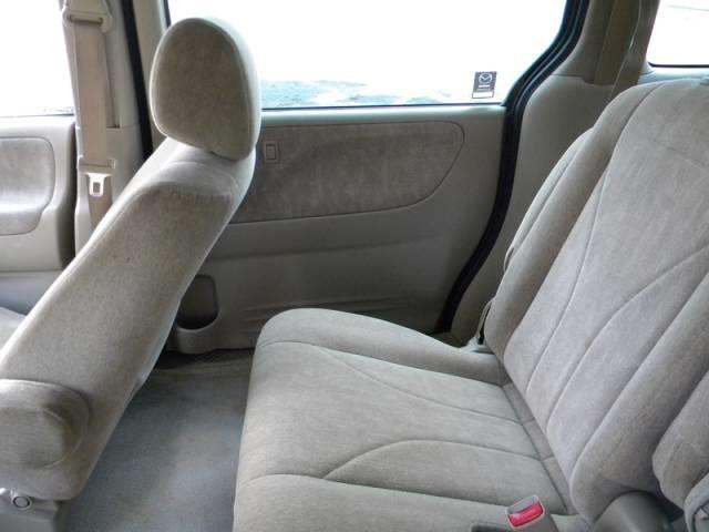 Mazda MPV 2000 photo 16