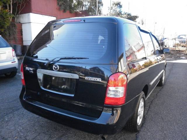 Mazda MPV 2001 photo 2