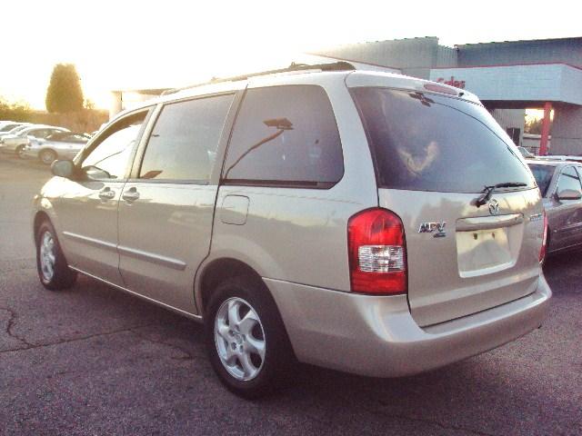 Mazda MPV 2001 photo 4