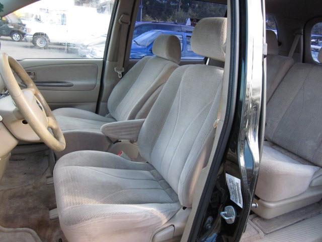 Mazda MPV 2001 photo 4