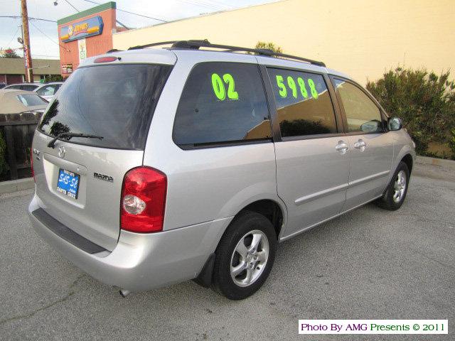 Mazda MPV 2002 photo 1