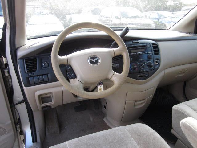 Mazda MPV 2002 photo 3