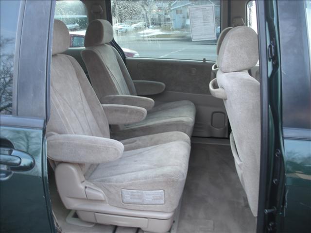 Mazda MPV 2002 photo 1