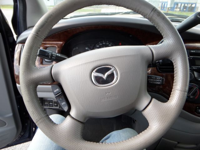 Mazda MPV 2002 photo 3