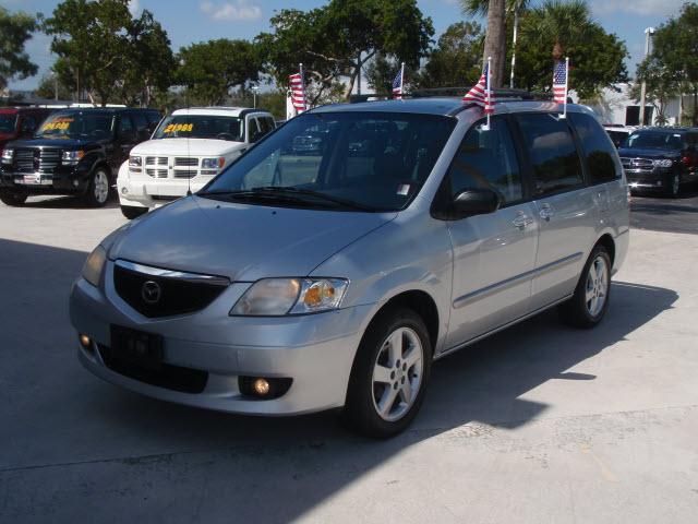 Mazda MPV 2002 photo 2