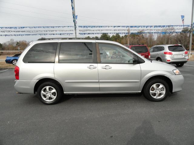 Mazda MPV 2002 photo 2