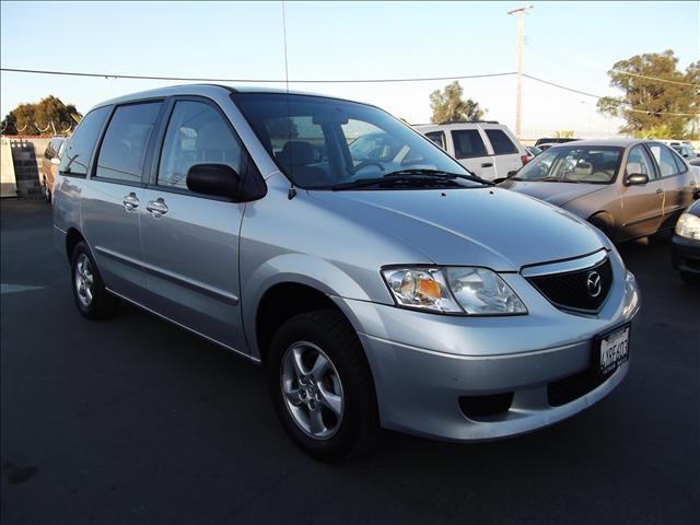 Mazda MPV 2002 photo 1