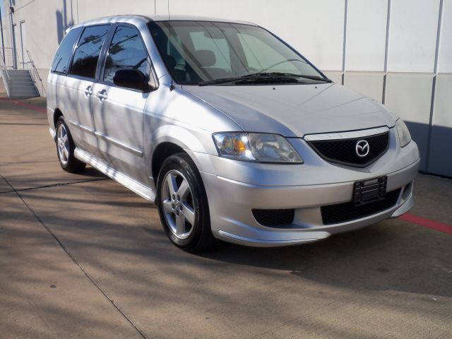 Mazda MPV 2003 photo 2