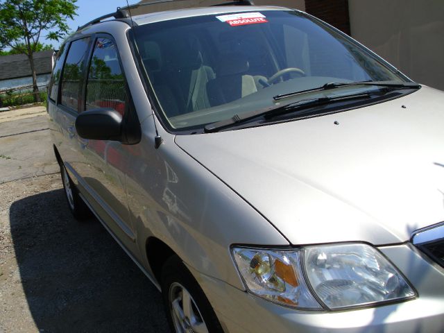 Mazda MPV 2003 photo 9