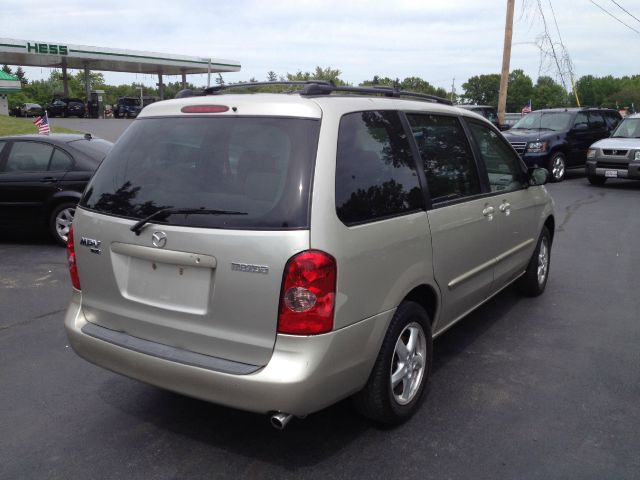 Mazda MPV 2003 photo 2