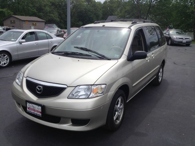 Mazda MPV 2003 photo 8