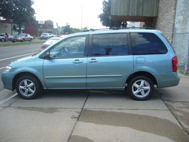 Mazda MPV 2003 photo 3