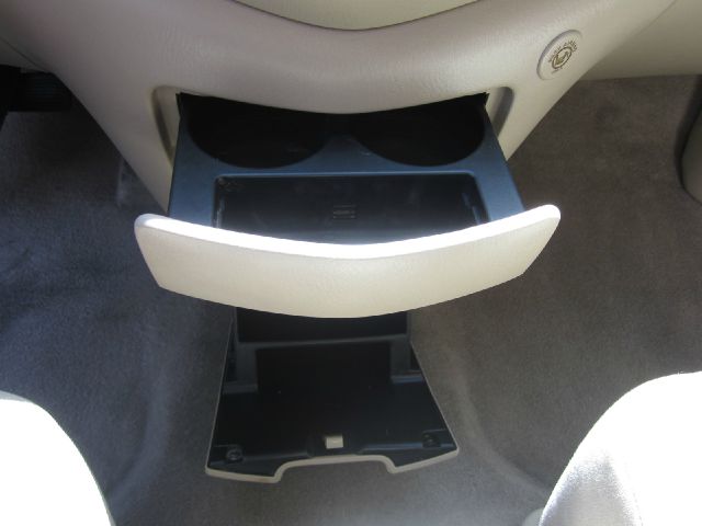 Mazda MPV 2004 photo 11