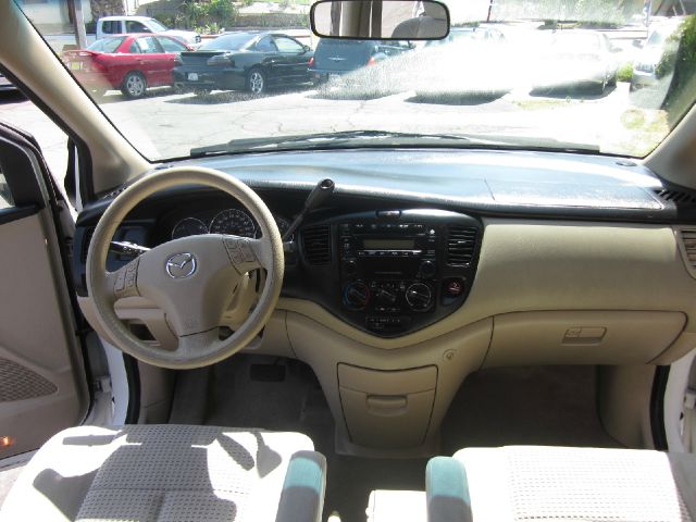 Mazda MPV 2004 photo 15