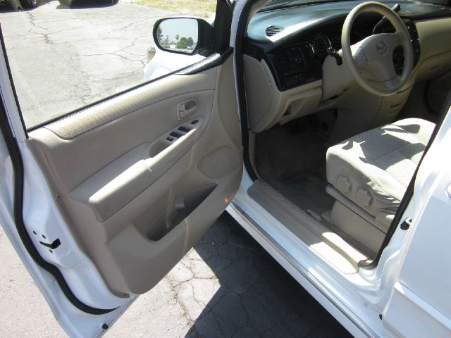 Mazda MPV 2004 photo 5