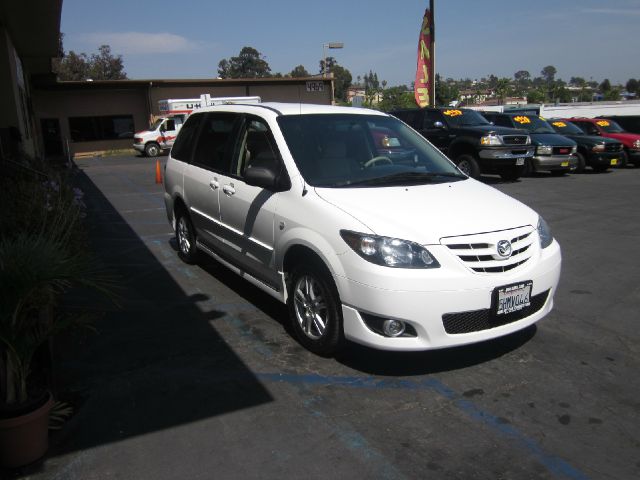 Mazda MPV 2004 photo 9