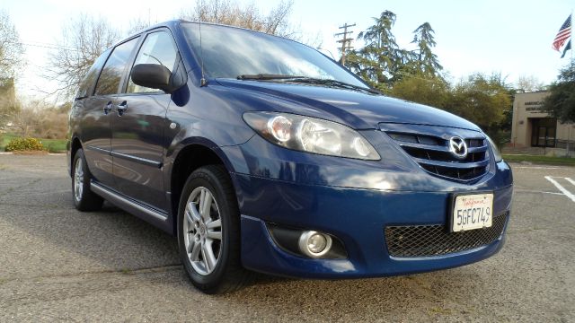 Mazda MPV 2004 photo 2