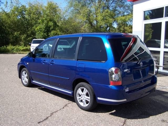 Mazda MPV 2004 photo 5