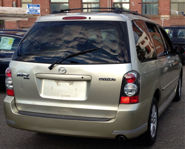 Mazda MPV 2004 photo 2