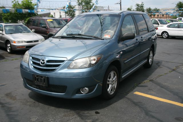 Mazda MPV 2004 photo 1