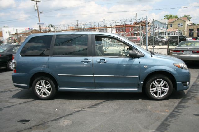 Mazda MPV 2004 photo 2