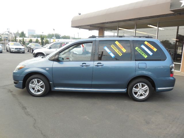 Mazda MPV 2004 photo 2