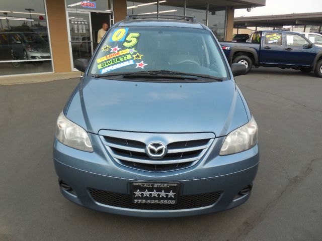 Mazda MPV 2004 photo 4