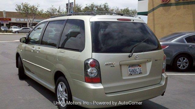 Mazda MPV 2005 photo 1