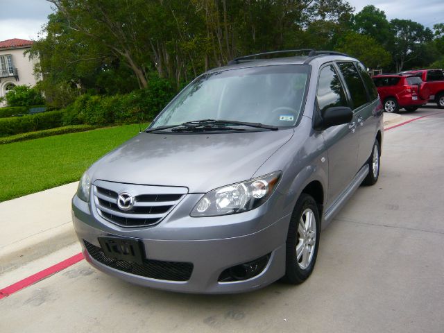 Mazda MPV 2005 photo 20