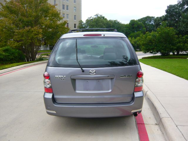 Mazda MPV 2005 photo 24