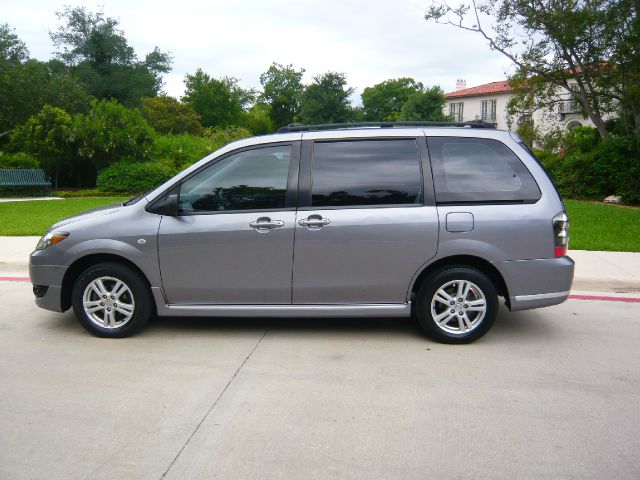 Mazda MPV 2005 photo 29