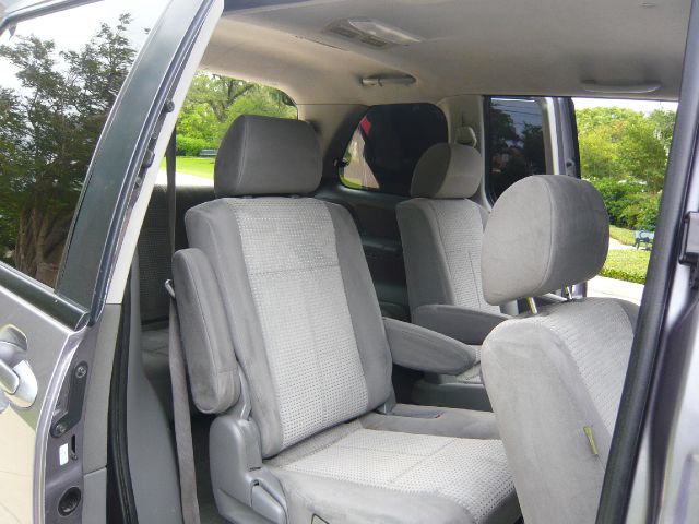 Mazda MPV 2005 photo 7