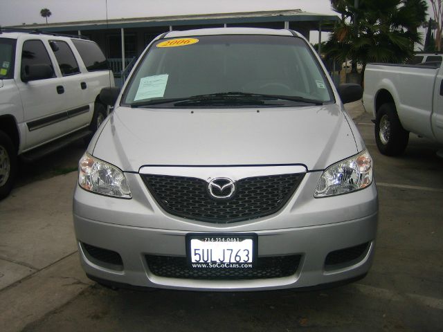 Mazda MPV 2006 photo 2